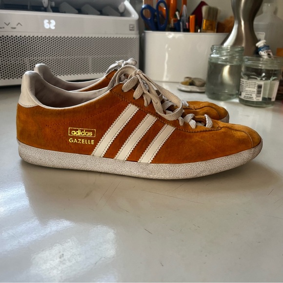 COPY - Adidas Orange and White Sneakers with Classic Stripes M8W9.5 - Picture 1 of 10